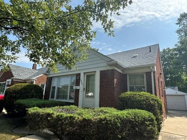 9996 Inkster Road , Redford Township, Mi 48239
