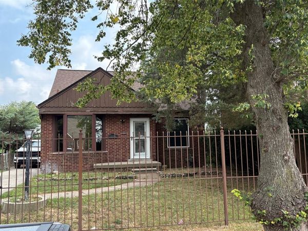 11050 Kennebec Street , Detroit, Mi 48205