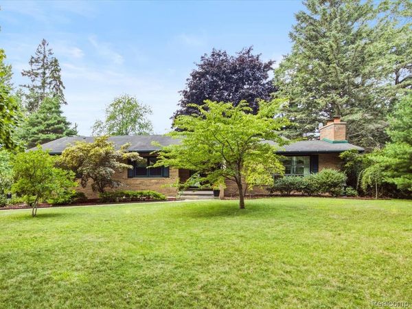 4291 Gratiot Avenue , Fort Gratiot Township, Mi 48059