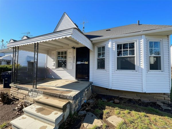 20274 Hickory Street , Detroit, Mi 48205