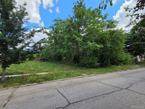 2528 Beals Street , Detroit, Mi 48214