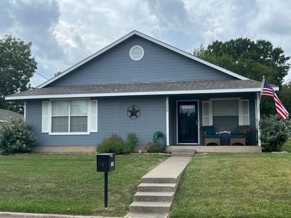 105 Church Street, Whitesboro, TX 76273