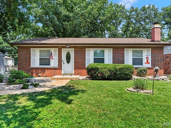 135 Linnview Drive, St Louis, MO 63129