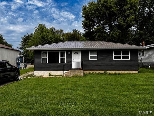 445 Manion , Sullivan, MO 63080