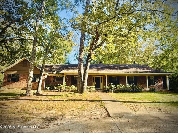 2119 E Northside Drive, Jackson, MS 39211
