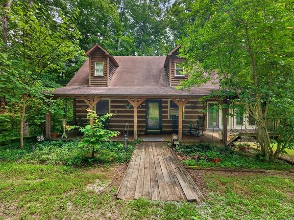 152 Cavanaugh Ln, Byrdstown, TN 38549