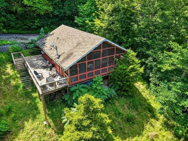 214 Mullican Drive, Smithville, TN 37166
