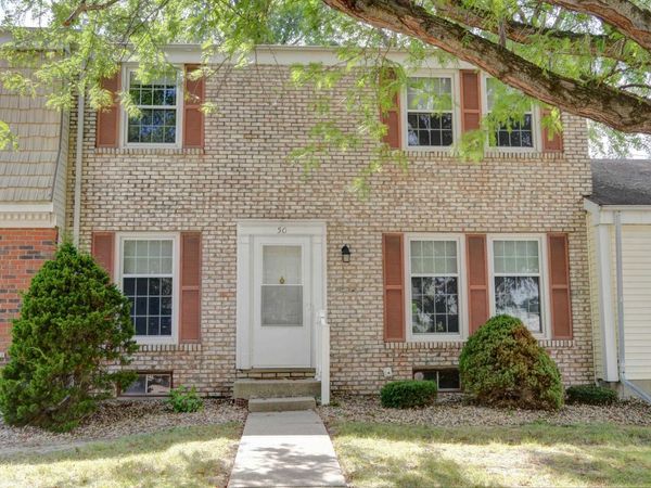 50 N YORKTOWN Road, Macomb, IL 61455