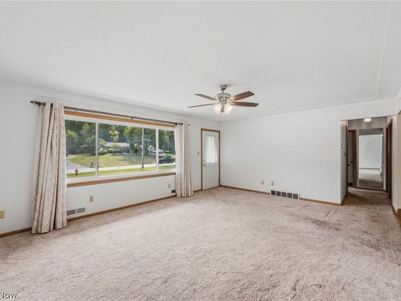 8382 Royalhaven Drive, North Royalton, OH 44133 Photo 10
