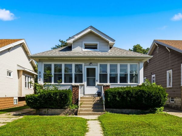 322 153rd Street , Calumet City, IL 60409