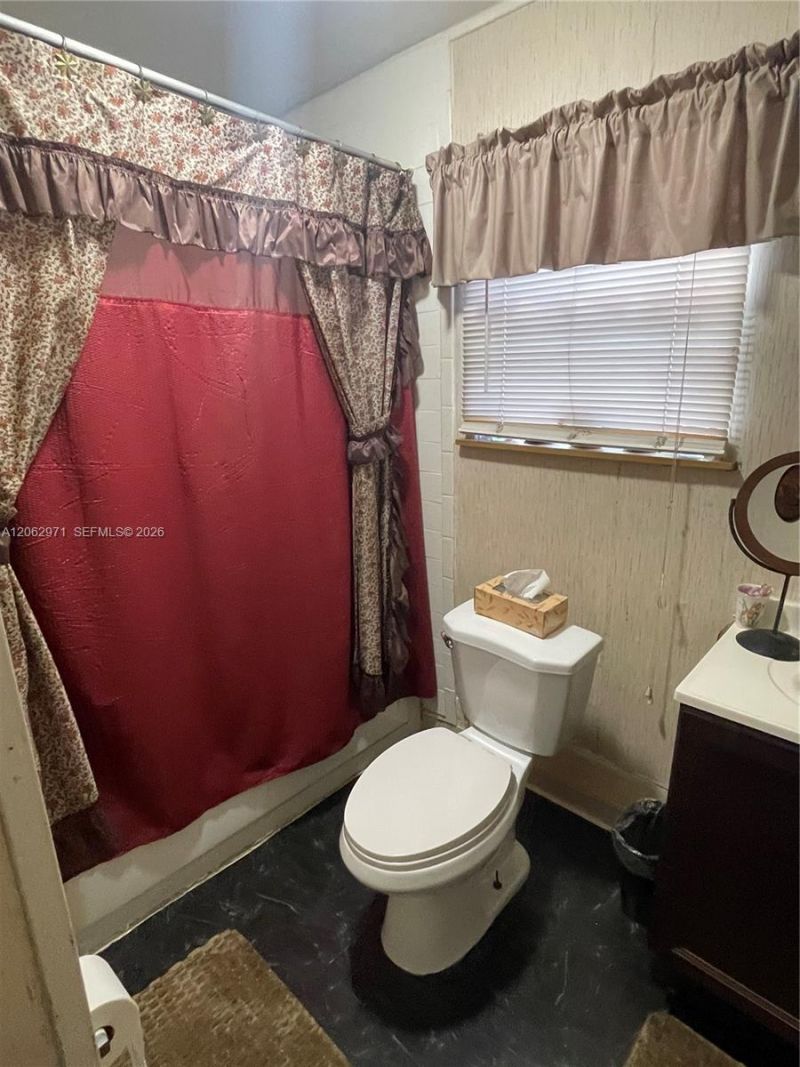 2311 NW 27th Ter, Fort Lauderdale, FL 33311 Photo