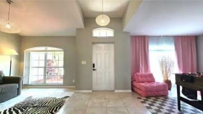 302 NE Greenbrier Avenue, Port Saint Lucie, FL 34983 Photo