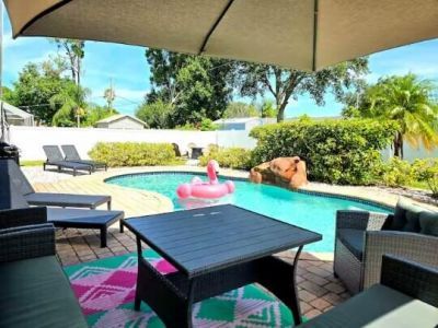 302 NE Greenbrier Avenue, Port Saint Lucie, FL 34983 Photo