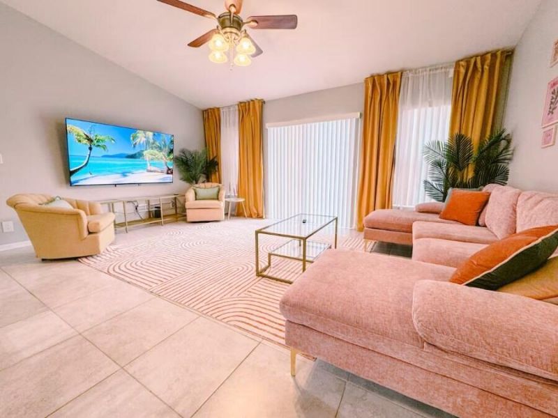 302 NE Greenbrier Avenue, Port Saint Lucie, FL 34983 Photo