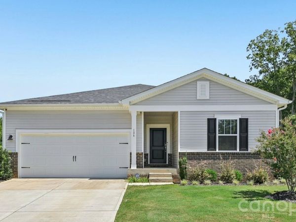 186 Guardian Gate Drive , Mooresville, NC 28115