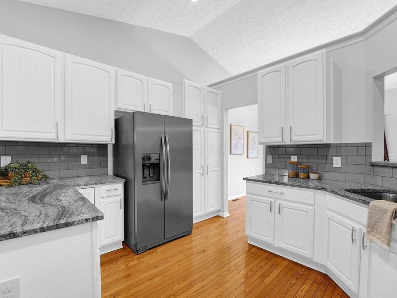 2484 Alisons Street , Lewis Center, OH 43035 Photo 14