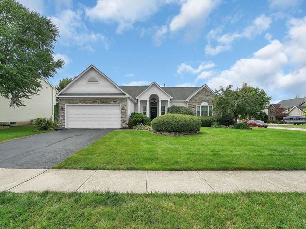 2484 Alisons Street , Lewis Center, OH 43035
