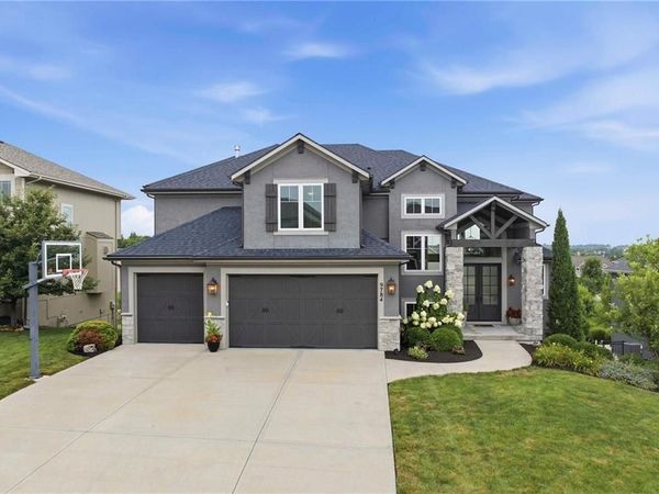 9784 Houston Street, Lenexa, KS 66227