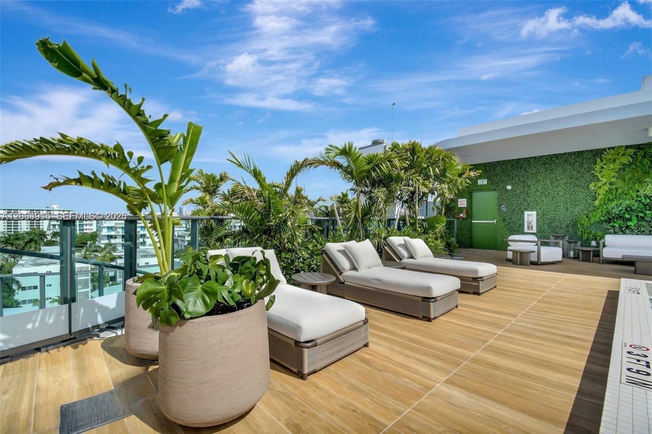 9901 W Bay Harbor Dr (2cover Parking+storage), Unit 401, Bay Harbor Islands, FL 33154 Photo