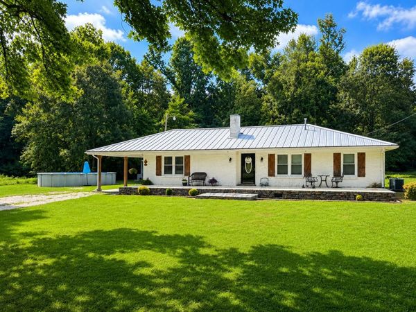 988 Co Rd 343, Russellville, AL 35654
