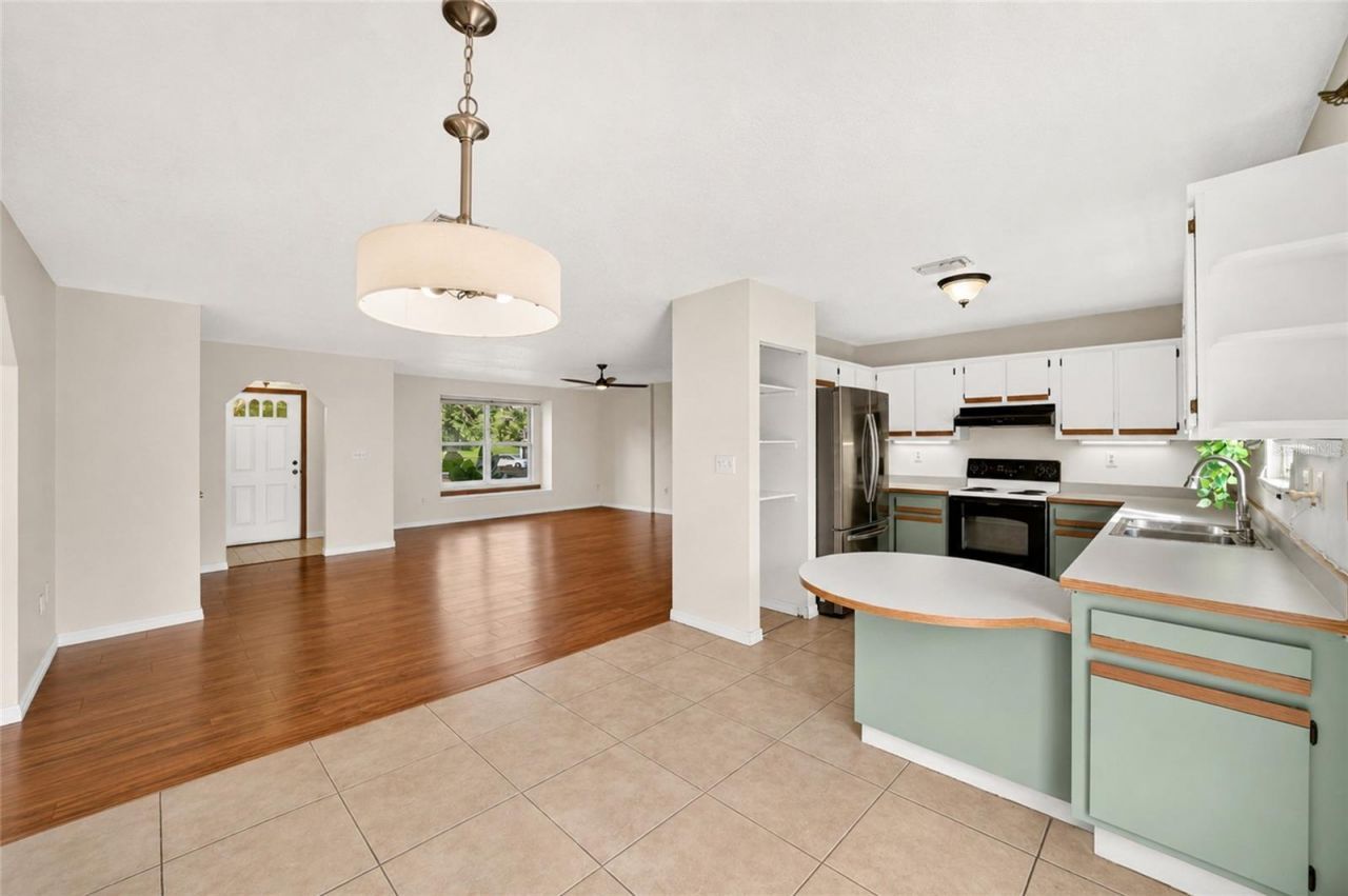 4861 SE 31st Terrace , Ocala, FL 34480 Photo