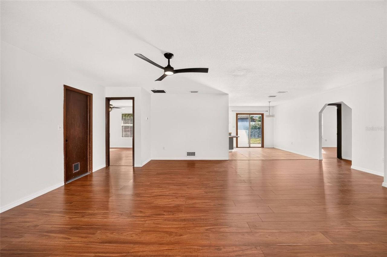 4861 SE 31st Terrace , Ocala, FL 34480 Photo