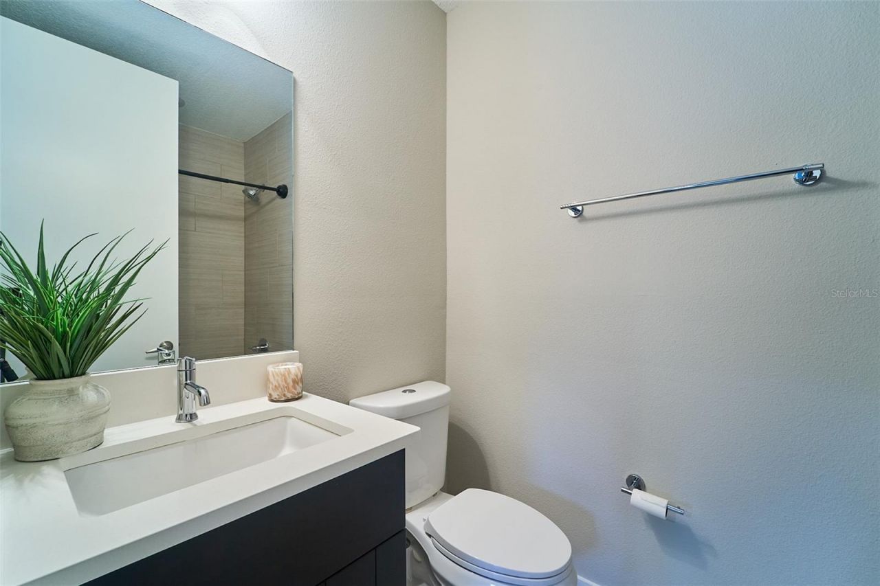 136 8th Street N, Saint Petersburg, FL 33701 Photo