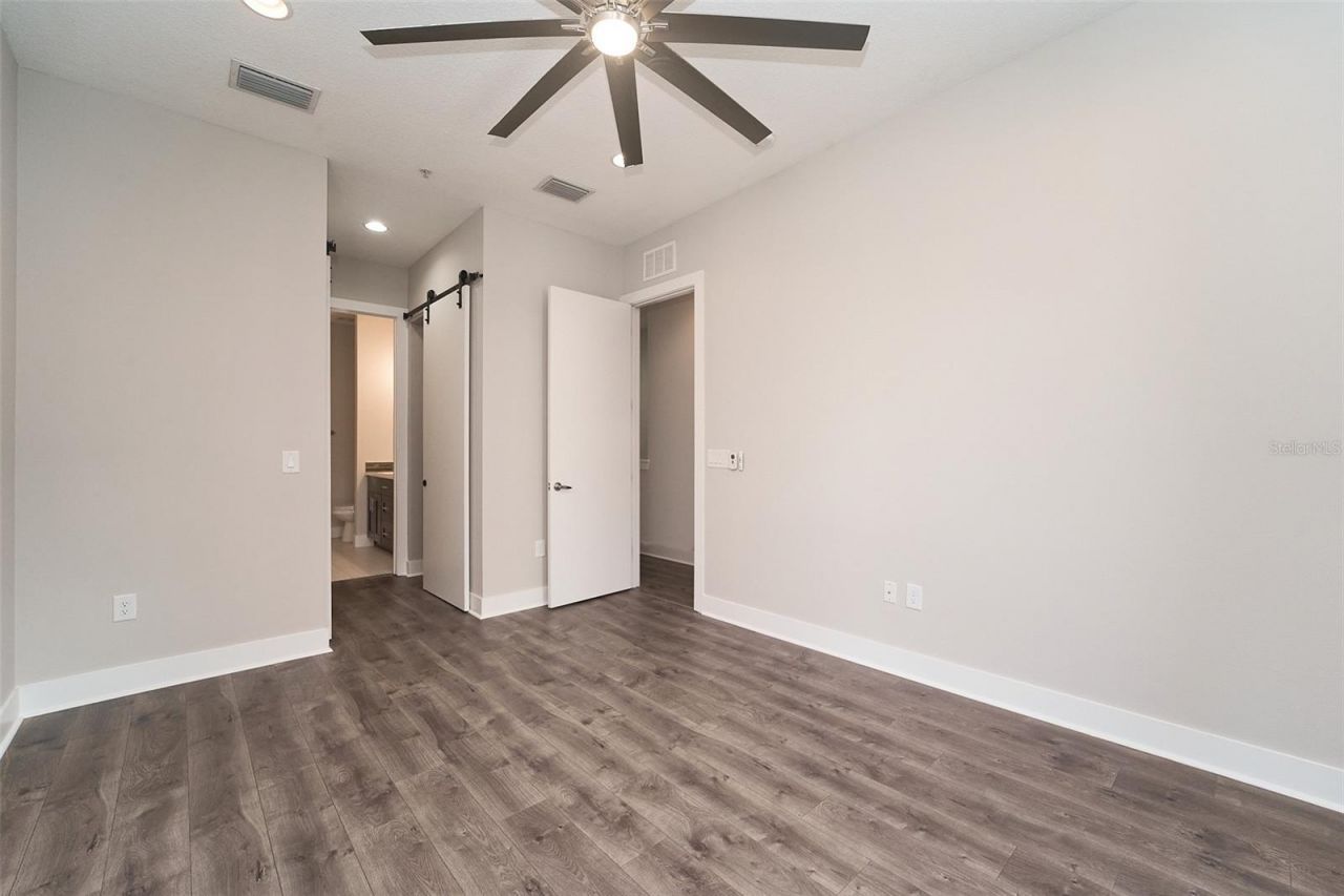 136 8th Street N, Saint Petersburg, FL 33701 Photo