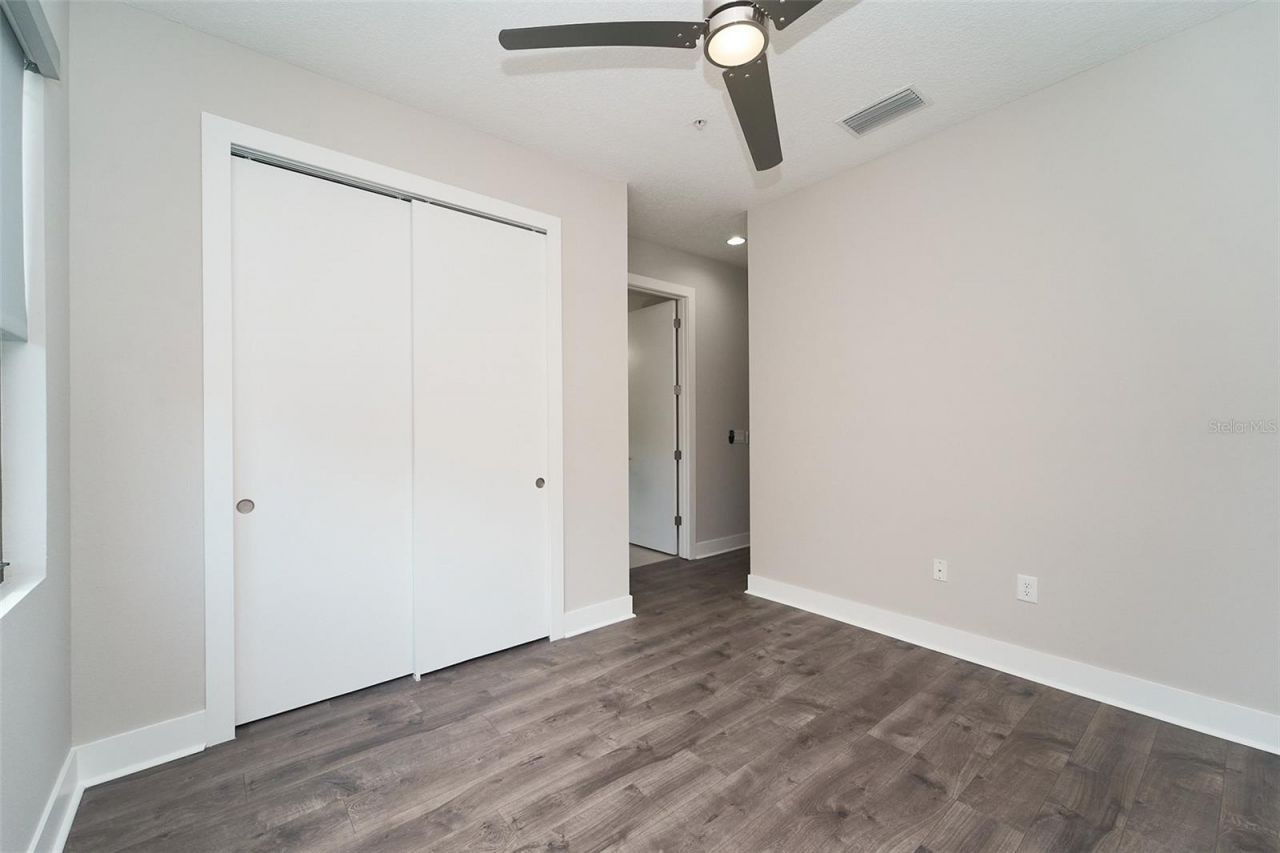 136 8th Street N, Saint Petersburg, FL 33701 Photo