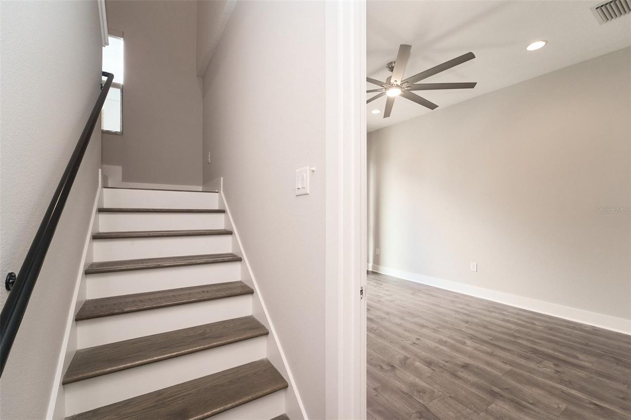 136 8th Street N, Saint Petersburg, FL 33701 Photo