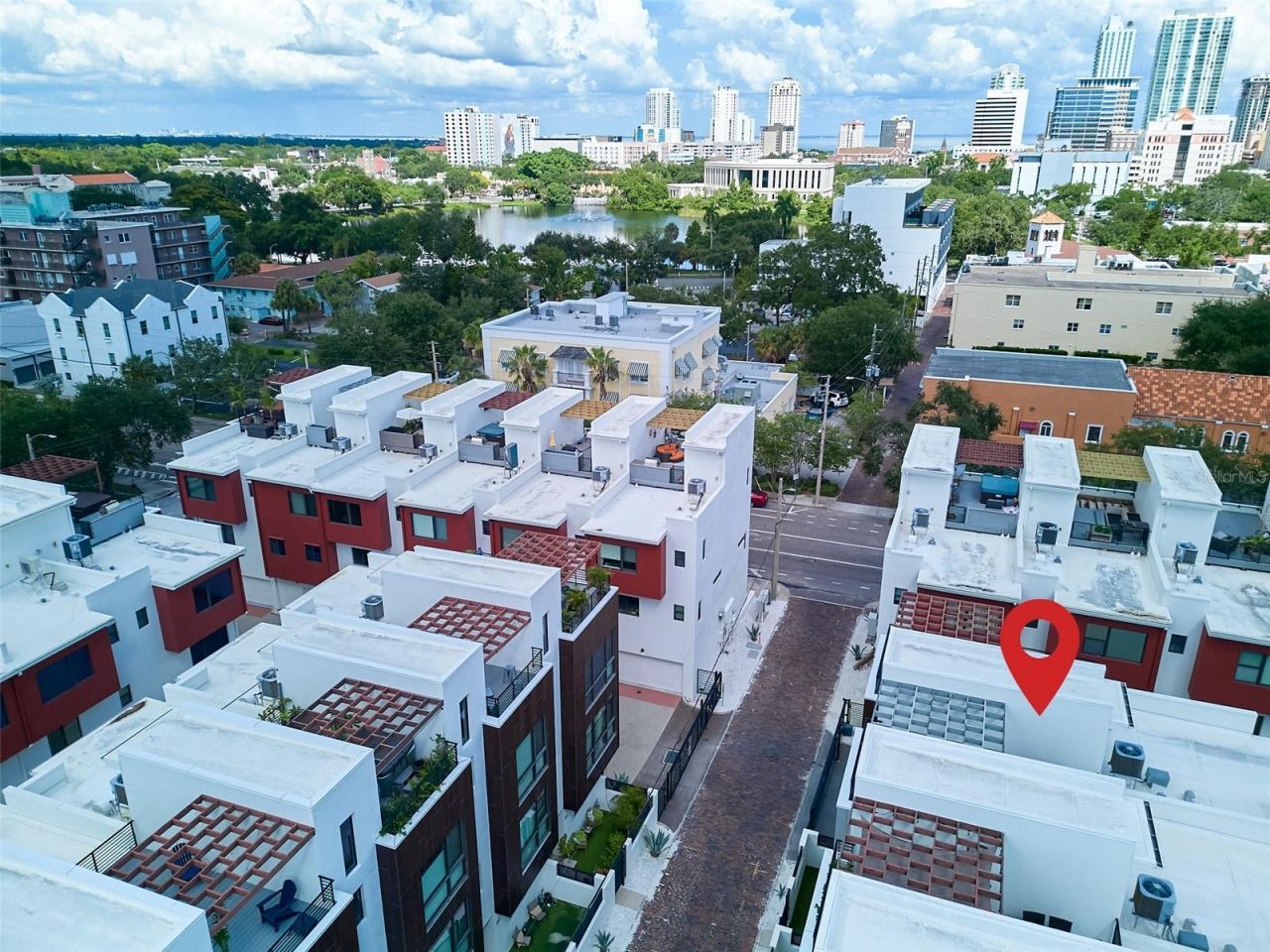 136 8th Street N, Saint Petersburg, FL 33701 Photo