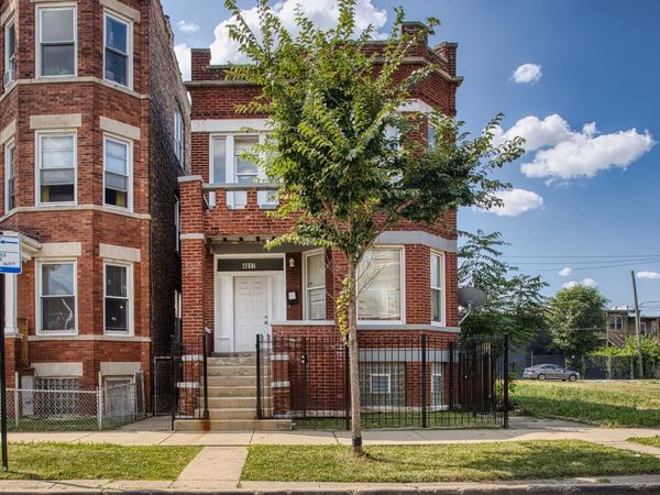4017 W Van Buren Street, Chicago, IL 60624