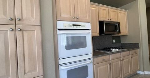 2837 Orion Drive, Sparks, NV 89436 Photo