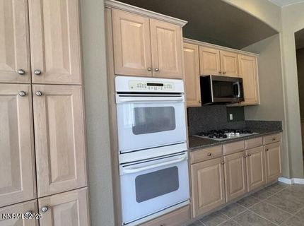 2837 Orion Drive, Sparks, NV 89436 Photo
