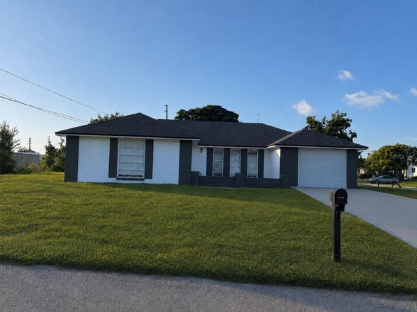 7035 PALISADE DRIVE , PORT RICHEY, FL 34668