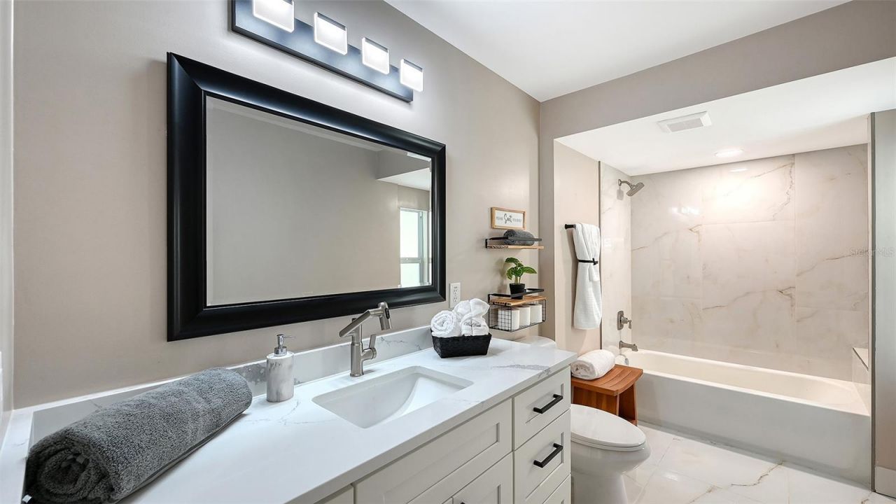 2329 Rose Street , Sarasota, FL 34239 Photo