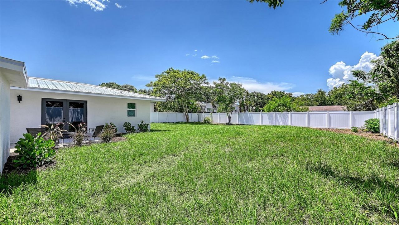 2329 Rose Street , Sarasota, FL 34239 Photo