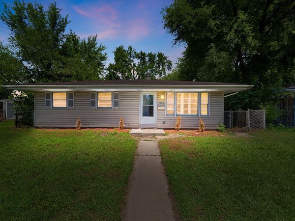 7720 Rhode Island Court, Hammond, IN 46323