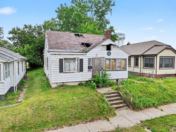 131 N Ashland Avenue , Michigan City, IN 46360