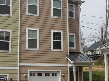 103 LONGWOOD DR , Unit F, Charlottesville, VA 22903