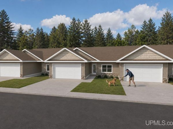 3000 S 3rd Avenue, Escanaba, MI 49829