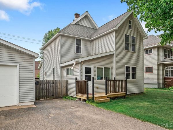610 N Main Street, Ishpeming, MI 49849