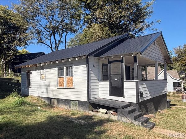 635 Lindsay Avenue, Poplar Bluff, MO 63901