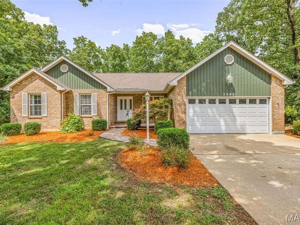 5945 Old Hickory Trail , Hillsboro, MO 63050
