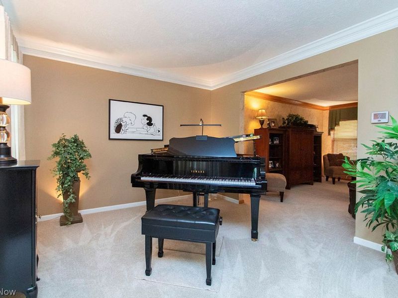 612 Continental Drive, Medina, OH 44256 Photo 18