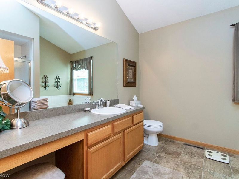 612 Continental Drive, Medina, OH 44256 Photo 22