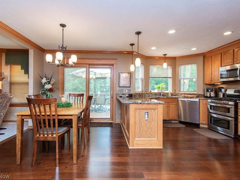 612 Continental Drive, Medina, OH 44256 Photo 7