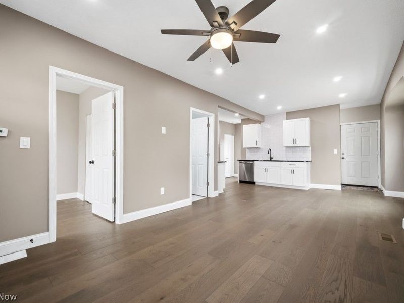 12147 Triskett, Cleveland, OH 44111 Photo 9