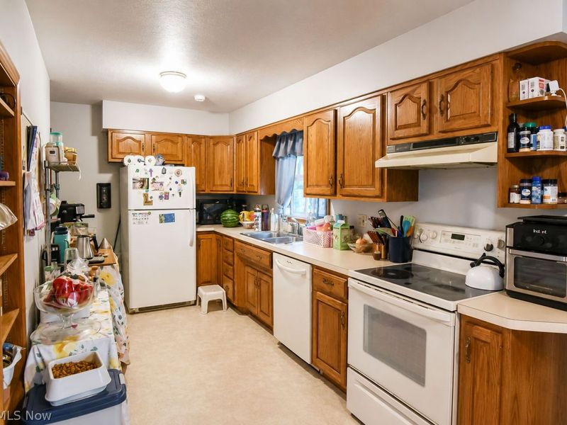 2308 W 16th Street, Saybrook, OH 44004 Photo 15