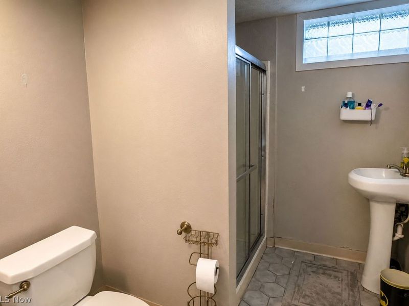 2308 W 16th Street, Saybrook, OH 44004 Photo 29